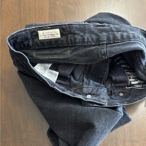 Levi's Premium Men's Dark Gray Jeans